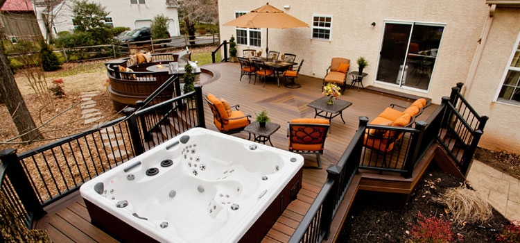 Creative Custom Decks Design in Maywood, CA