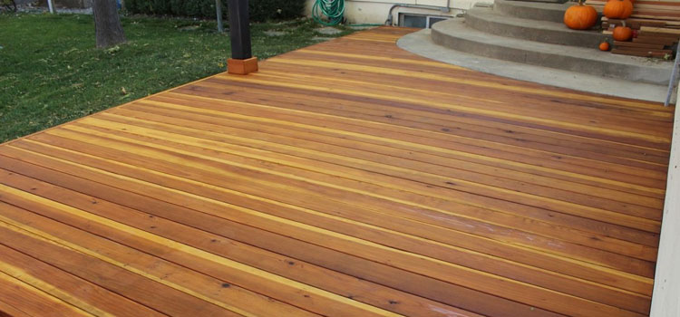 Smooth Redwood Decking in Maywood, CA